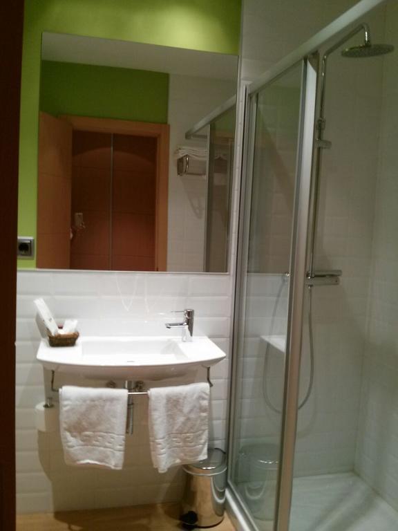 Nruta Ponferrada Hotel Bembibre  Стая снимка