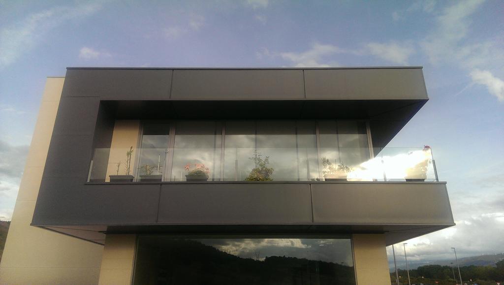Nruta Ponferrada Hotel Bembibre  Екстериор снимка